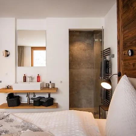 Boutique Spycher * Saas Fee